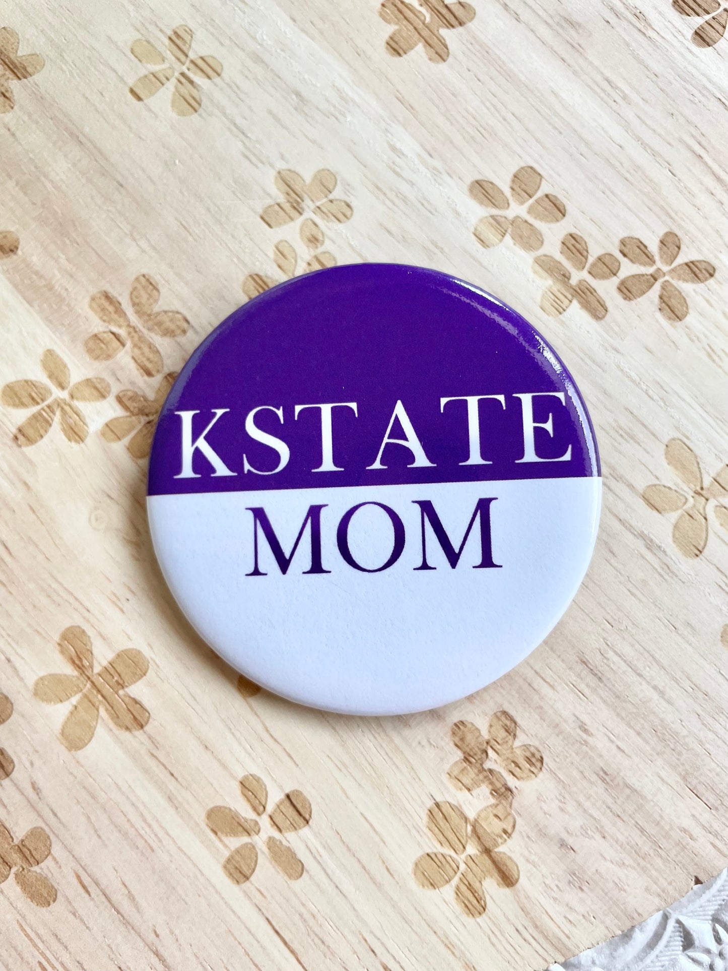K-State Mom Pinback Gameday Button